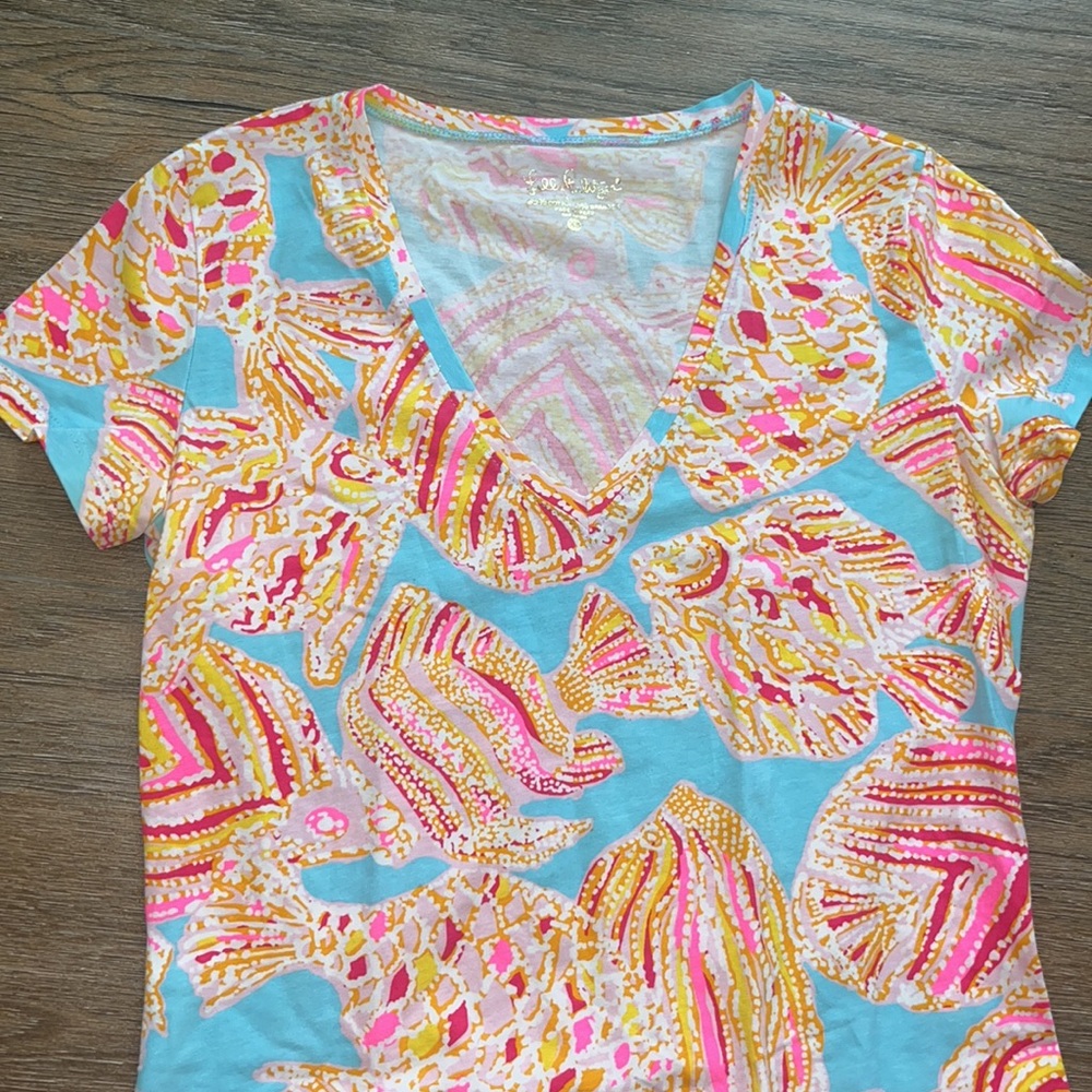 Lilly Pulitzer Etta V-Neck top